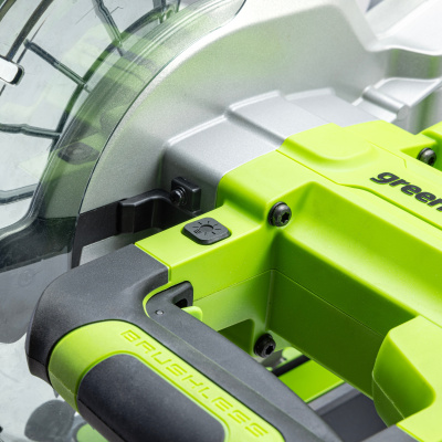 Пила торцовочная Greenworks GD24MS216 24V бесщеточная с протяжкой (без АКБ и ЗУ)