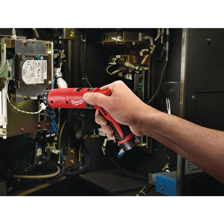Электрооотвертка Milwaukee M4 D-202B (4933440475)