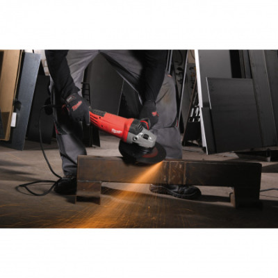 Угловая шлифмашина Milwaukee AGVK 24-230 EK DMS (4933451414)