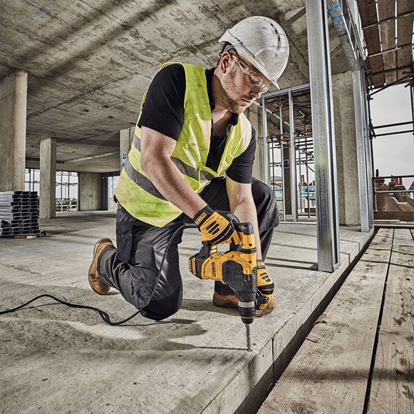 Перфоратор DeWalt D25333K (D25333K-QS)