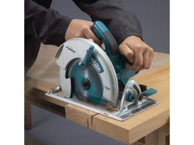 Циркулярная пила MAKITA 5008MGJX2 MAKPAC