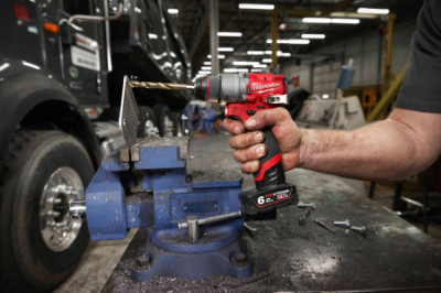 Дрель-шуруповерт Milwaukee M12 Fuel FPD2-402X (4933479869)