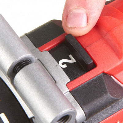Дрель-шуруповерт Milwaukee M18 BLPD2-502X (4933464517)