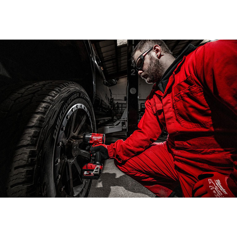 Гайковерт Milwaukee M18 Fuel FMTIW2P12-502X (4933478453)