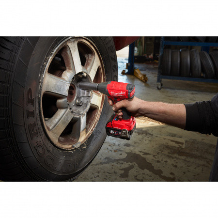 Гайковерт Milwaukee M18 Fuel One-Key ONEIWF12-502X (4933451374)