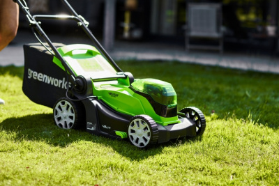 Газонокосилка аккумуляторная Greenworks 24V*2 G24X2LM41K2x (с 2хАКБ 4Ач и ЗУ) 41 см