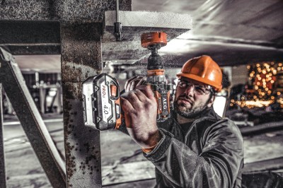 Дрель-шуруповерт ударная аккумуляторная бесщеточная AEG BSB18CBL-0 (без батареи)