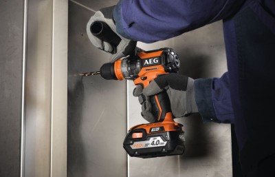 Дрель-шуруповерт ударная аккумуляторная бесщеточная AEG BSB18CBL-0 (без батареи)