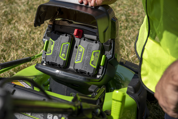 Газонокосилка аккумуляторная Greenworks 82V GC82LM51SP2K2 (1хАКБ 5 Ач и ЗУ) 51 см самоходная