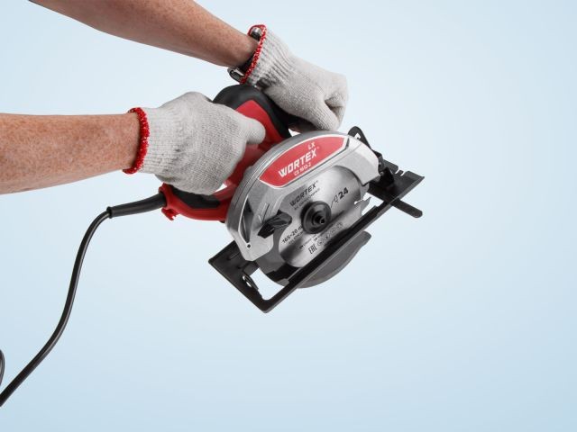 Циркулярная пила WORTEX LX CS 1612-2 в кор. 1200 Вт, 160х20х24Т
