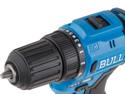 Аккум. дрель-шуруповерт BULL SR 1203 в чем. БЕСЩЕТ., 12 В, 37 Н*м, 2*2 А*ч акб, БЗП 10 мм
