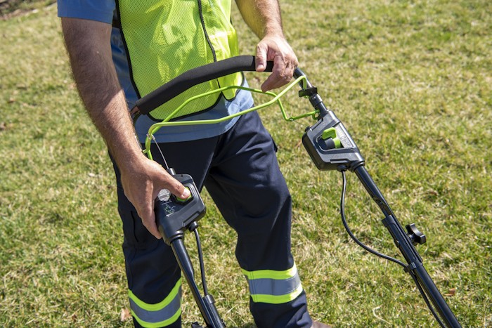 Газонокосилка аккумуляторная Greenworks 82V GC82LM51SP2K2 (1хАКБ 5 Ач и ЗУ) 51 см самоходная