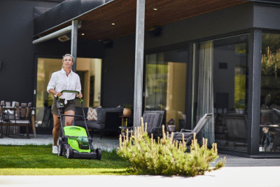 Газонокосилка аккумуляторная Greenworks 24V*2 G24X2LM41K2x (с 2хАКБ 4Ач и ЗУ) 41 см