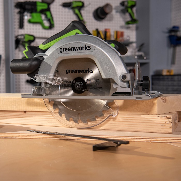 Циркулярная пила аккумуляторная Greenworks 24V GD24CS (без АКБ и ЗУ)