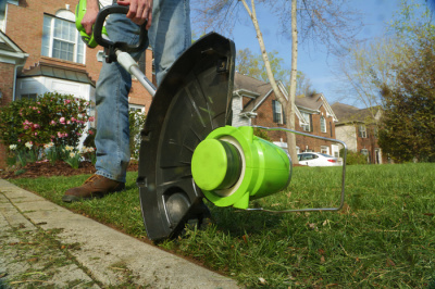 Триммер аккумуляторный Greenworks 40V GD40BC (1хАКБ 8Ач и ЗУ) 40см