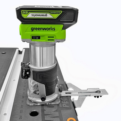 Фрезер аккумуляторный Greenworks G24RO 24V (без АКБ и ЗУ)
