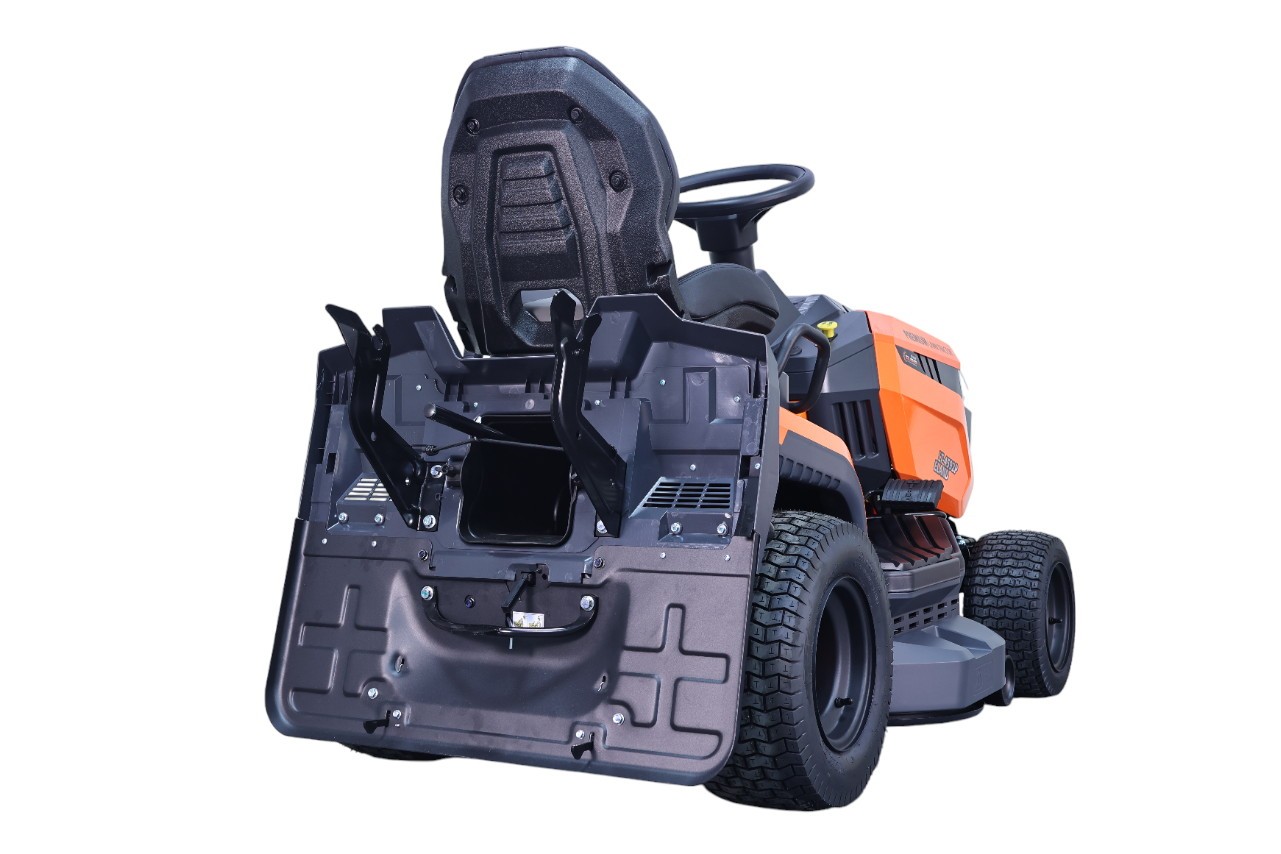 Газонокосилка бензиновая самоходная с сиденьем (райдер) ELAND LT-4592P