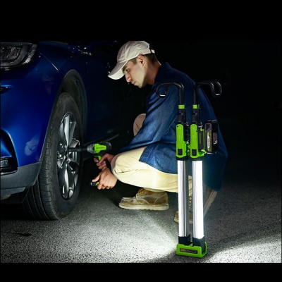 LED-прожектор подкапотный аккумуляторный Greenworks G24UHL 24V (без АКБ и ЗУ)