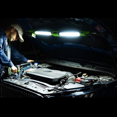 LED-прожектор подкапотный аккумуляторный Greenworks G24UHL 24V (без АКБ и ЗУ)