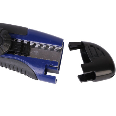 Нож строительный 18-02 с выдвижным лезвием, 18мм, ДИОЛД