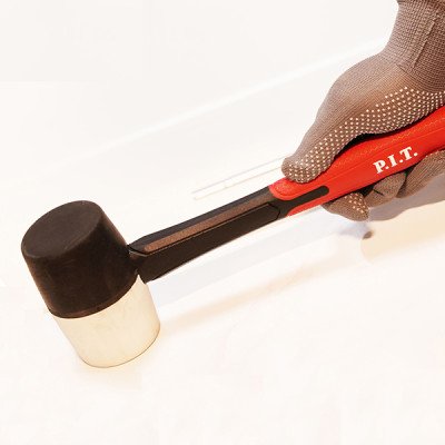 Киянка резиновая с фиберглассовой рукояткой, 680 г, черно-белая, двухкомп. рук.