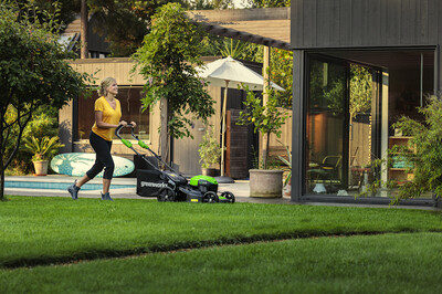 Газонокосилка аккумуляторная Greenworks 40V GD40LM46SP (без АКБ и ЗУ) 46см самоходная