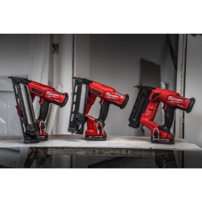 Аккумуляторный нейлер Milwaukee M18 FN16GA-202X (4933478092)