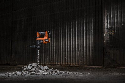 Перфоратор аккумуляторный AEG BBH 18BL2-0 (без батареи)