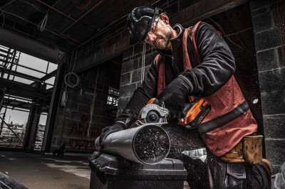 Пила циркулярная аккумуляторная AEG BMMS 18SBL-0 (без батареи)