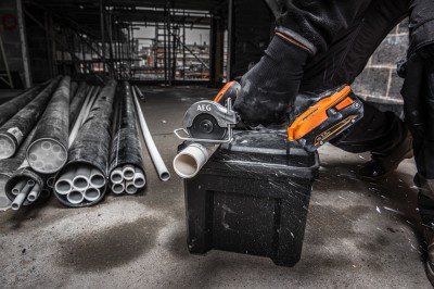 Пила циркулярная аккумуляторная AEG BMMS 18SBL-0 (без батареи)