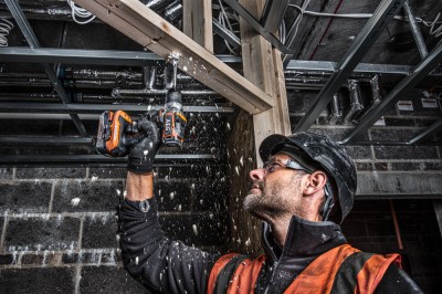 Дрель-шуруповерт аккумуляторная AEG BS18SBL-202C