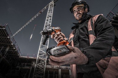 Дрель-шуруповерт ударная аккумуляторная бесщеточная AEG BSB18C3BL-X02C