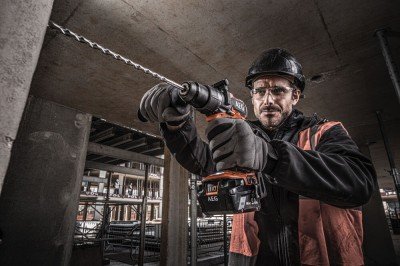 Дрель-шуруповерт ударная аккумуляторная бесщеточная AEG BSB18C3BL-X02C