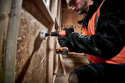 Дрель-шуруповерт ударная аккумуляторная AEG BSB18G4-202C