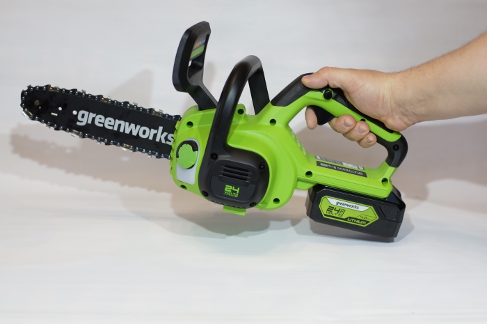 Цепная пила аккумуляторная Greenworks 24V G24CS25K2 (1хАКБ 2Ач и ЗУ) 25см