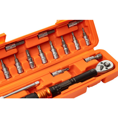 Набор бит с динамометрическим ключом, 18 предметов, 1/4", 2-24 Нм