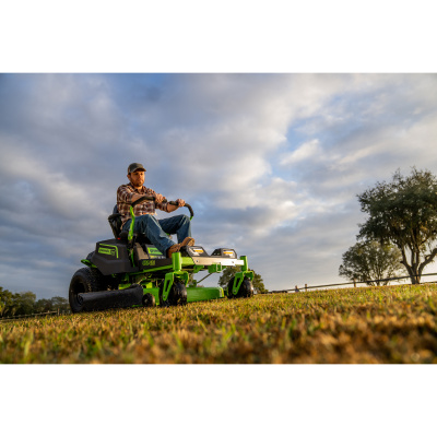 Райдер с нулевым радиусом разворота Greenworks 82V GC82ZT107 (без АКБ и ЗУ) 107 см