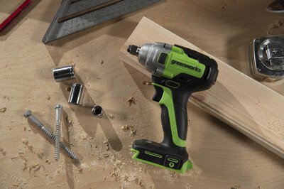 Гайковерт ударный аккумуляторный Greenworks 24V GD24IW400 (без АКБ и ЗУ) 400Нм