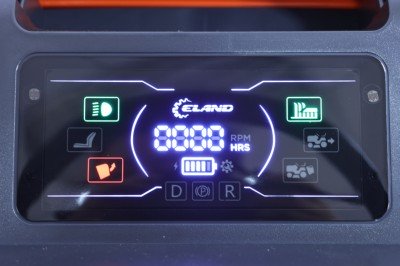 Газонокосилка бензиновая самоходная с сиденьем (райдер) ELAND LT-5810P