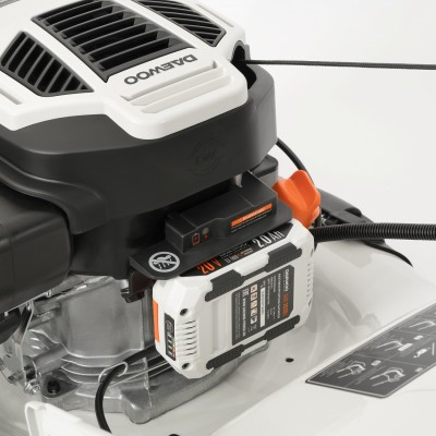 Газонокосилка бензиновая самоходная DAEWOO L 50SPE