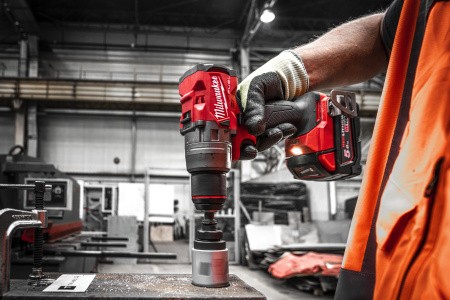 Дрель-шуруповерт Milwaukee M18 FPD3-0 (4933498060)