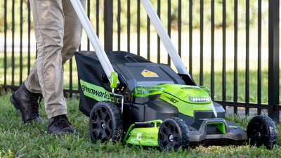 Газонокосилка аккумуляторная Greenworks 60V GD60LM61 (без АКБ и ЗУ) 61 см, самоходная, бесщеточная