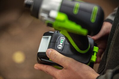 Винтоверт ударный аккумуляторный Greenworks 24V GD24ID3 (без АКБ и ЗУ)