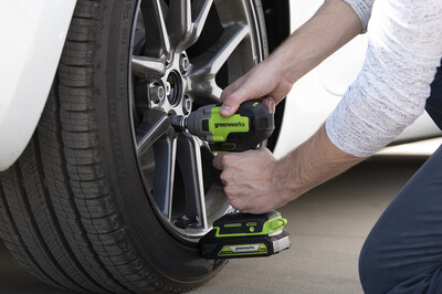 Гайковерт ударный аккумуляторный Greenworks 24V GD24IW400 (без АКБ и ЗУ) 400Нм